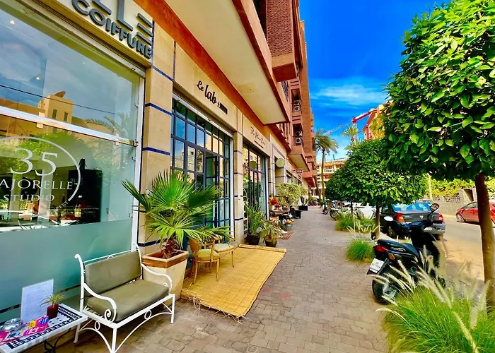 Central Aparts 2 Ch Salon -Only Familys-